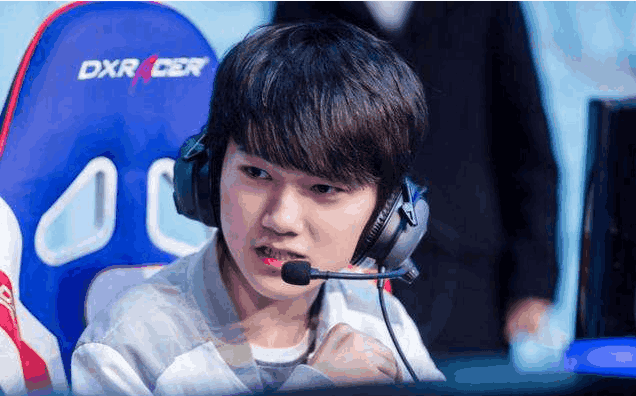 防守联动差 防守联动差